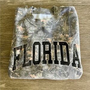 State Of Mine | Camo Florida Sweatshirt size L